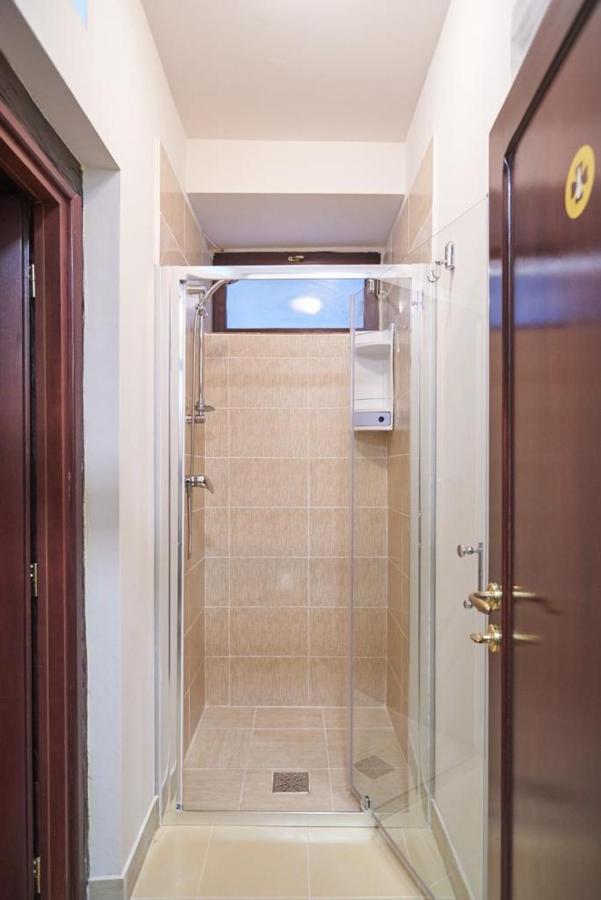 Dom Unirii Apartment ทิมิชัวรา ภายนอก รูปภาพ