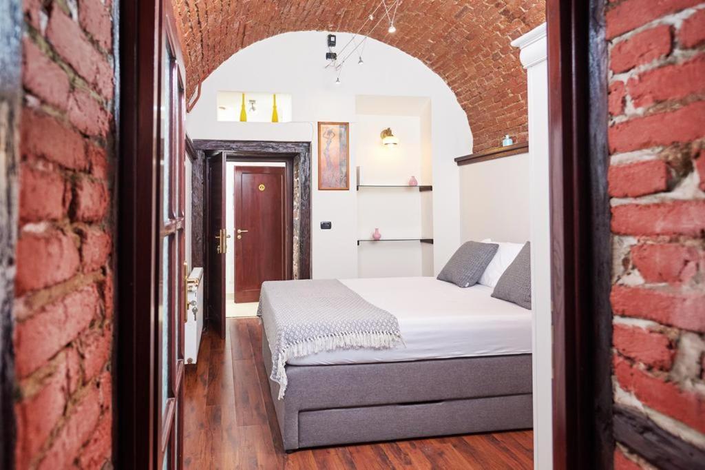 Dom Unirii Apartment ทิมิชัวรา ภายนอก รูปภาพ